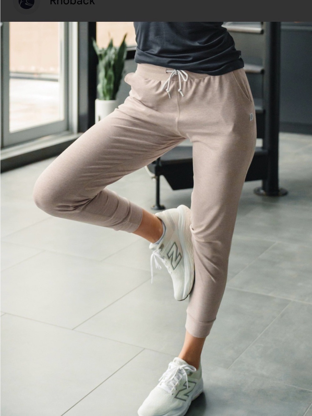 Rhoback Tempo Performance Jogger in Heathered beige Preppy Golf VSoft™ Size M